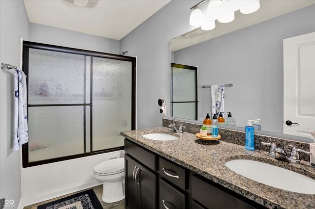 7303 Dodson Lane, Whitestown, IN 46075