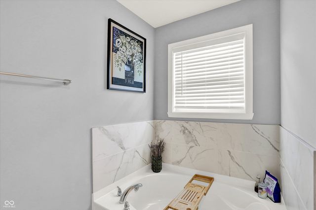 7303 Dodson Lane, Whitestown, IN 46075