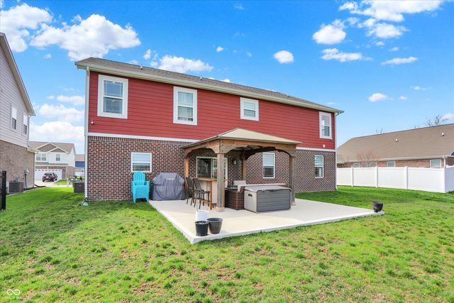 7303 Dodson Lane, Whitestown, IN 46075