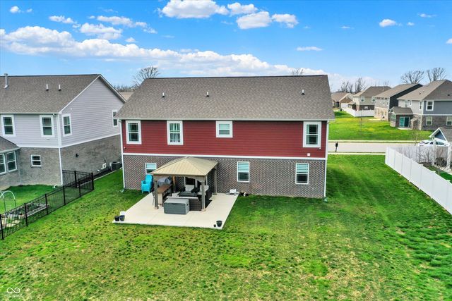7303 Dodson Lane, Whitestown, IN 46075