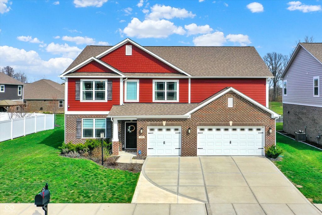 7303 Dodson Lane, Whitestown, IN 46075