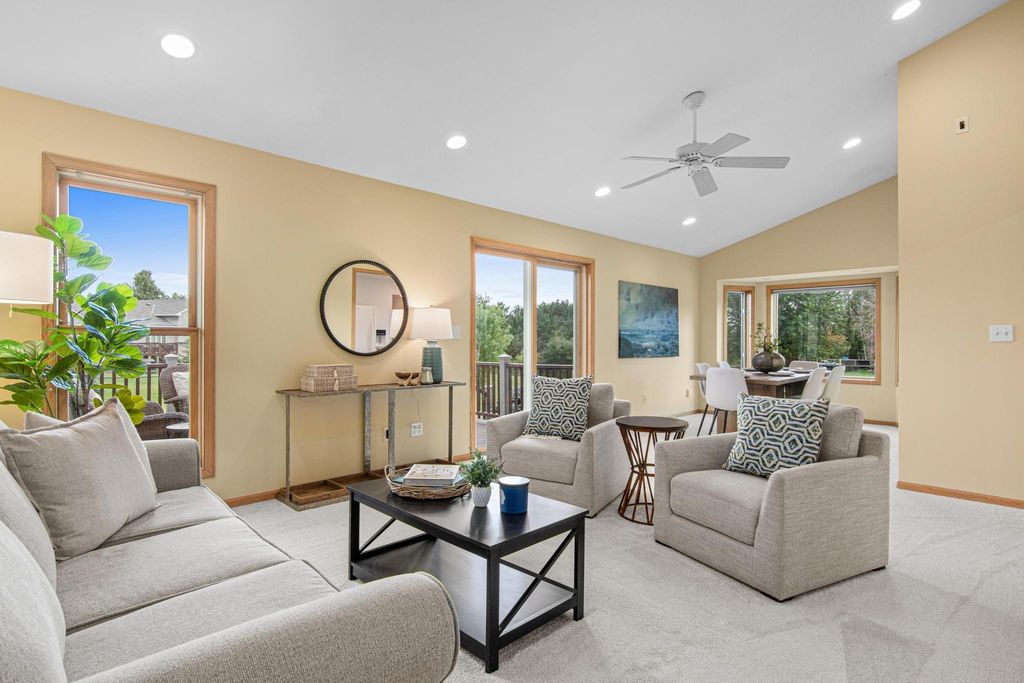 17213 Van Buren Street NE, Ham Lake, MN 55304 — photo 2