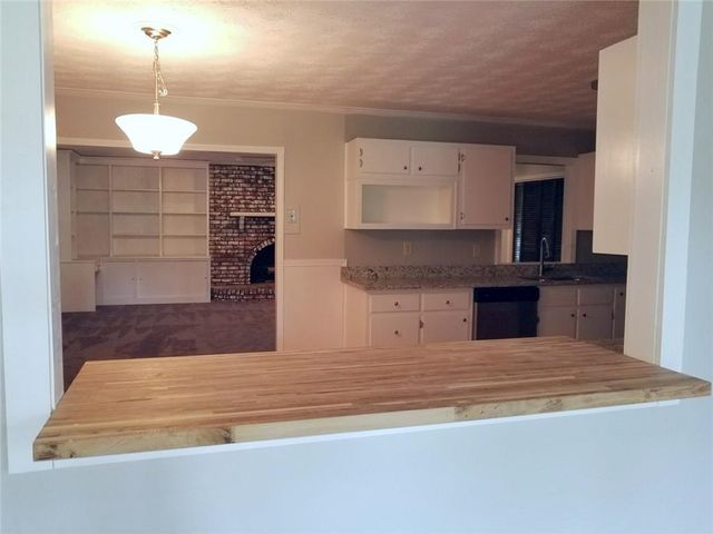 5193 Alder Lane SW, Powder Springs, GA 30127