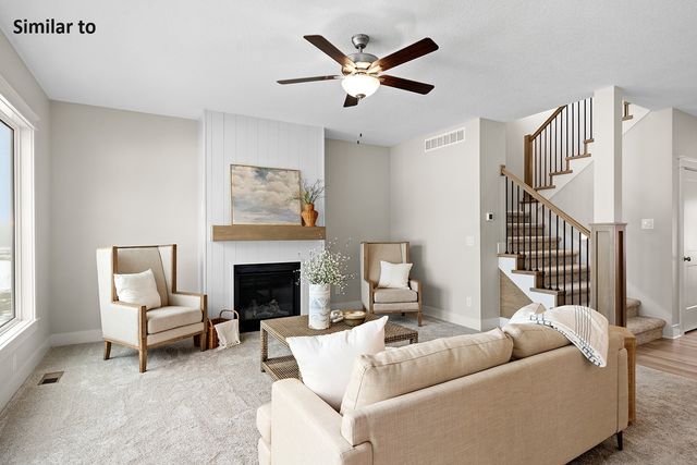 3831 NW Reinhart Drive, Ankeny, IA 50023