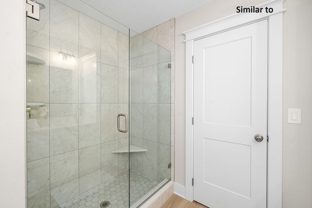 3831 NW Reinhart Drive, Ankeny, IA 50023