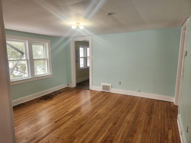 2417 Baker Street, Muskegon, MI 49444