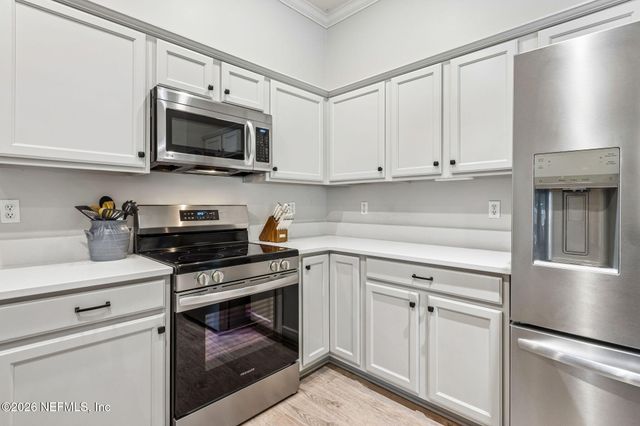 7745 SPINDLETREE Court, Jacksonville, FL 32256