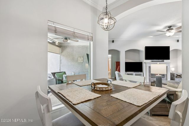 7745 SPINDLETREE Court, Jacksonville, FL 32256