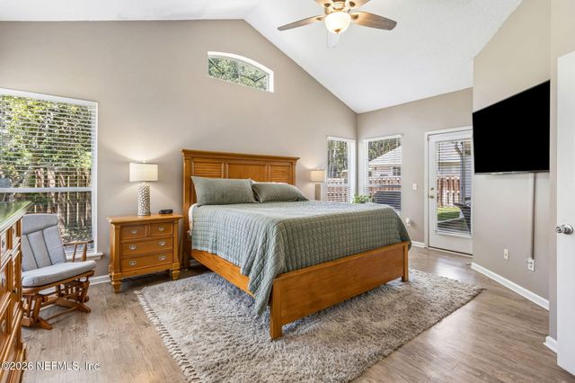 7745 SPINDLETREE Court, Jacksonville, FL 32256