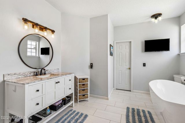 7745 SPINDLETREE Court, Jacksonville, FL 32256