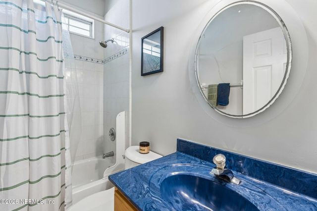 7745 SPINDLETREE Court, Jacksonville, FL 32256