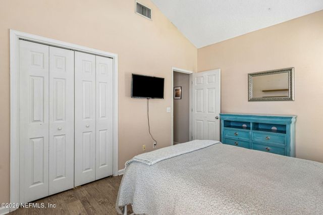 7745 SPINDLETREE Court, Jacksonville, FL 32256