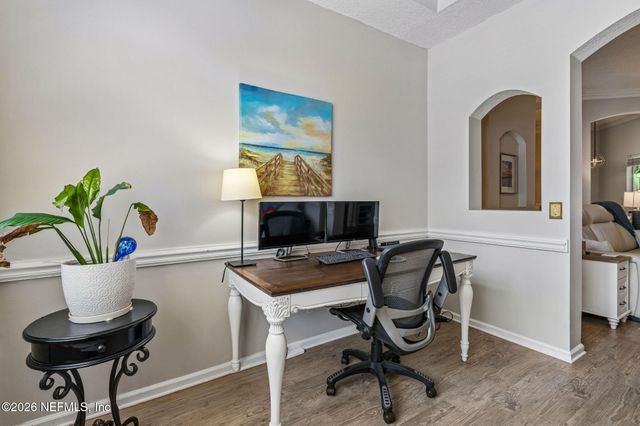 7745 SPINDLETREE Court, Jacksonville, FL 32256