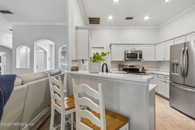 7745 SPINDLETREE Court, Jacksonville, FL 32256