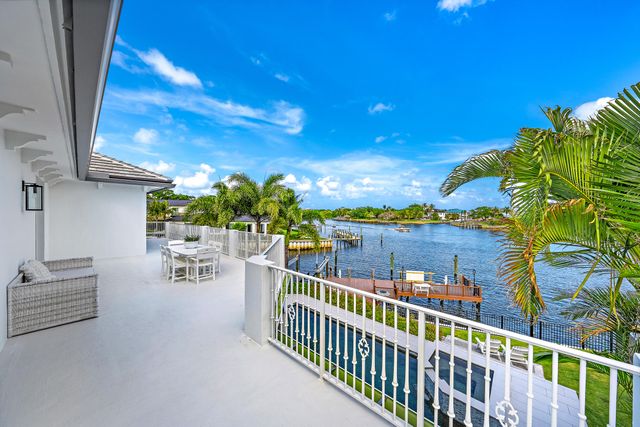 12864 S Shore Drive, Palm Beach Gardens, FL 33410