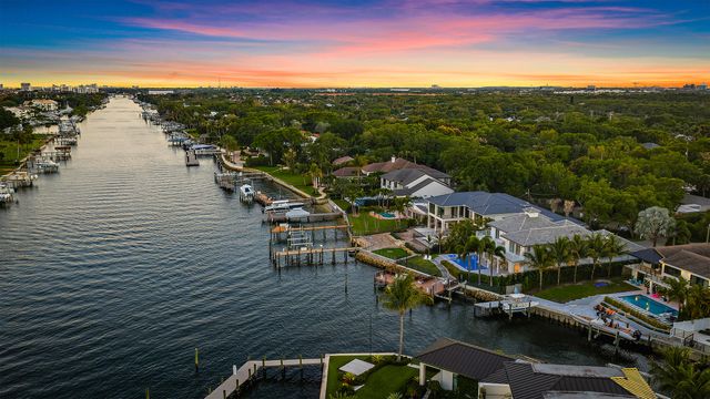 12864 S Shore Drive, Palm Beach Gardens, FL 33410