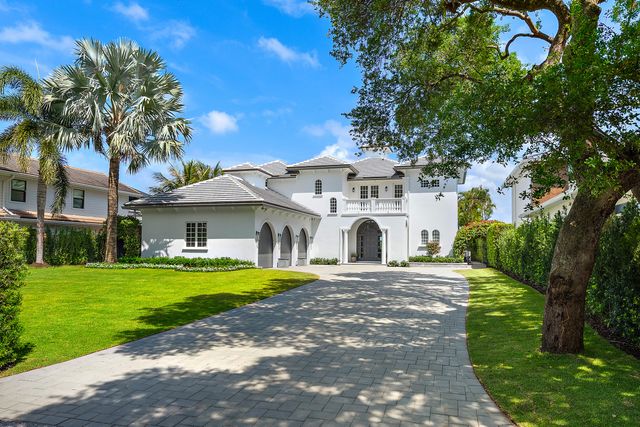 12864 S Shore Drive, Palm Beach Gardens, FL 33410