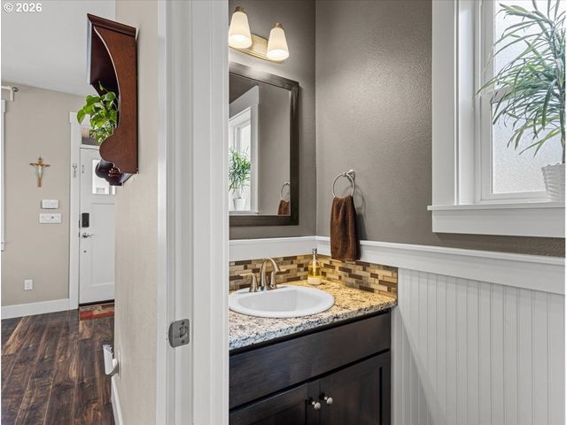6618 Se 66TH Ave, Portland, OR 97206