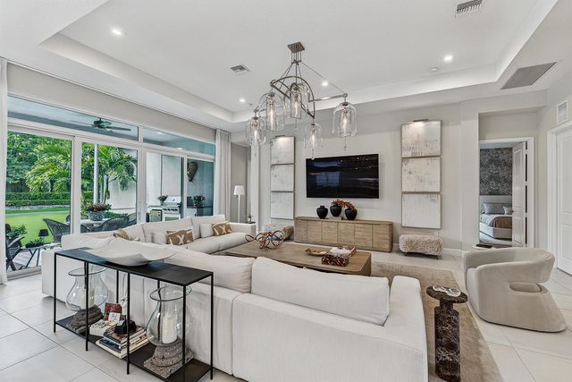 9960 Pecorino Isle, Boynton Beach, FL 33473