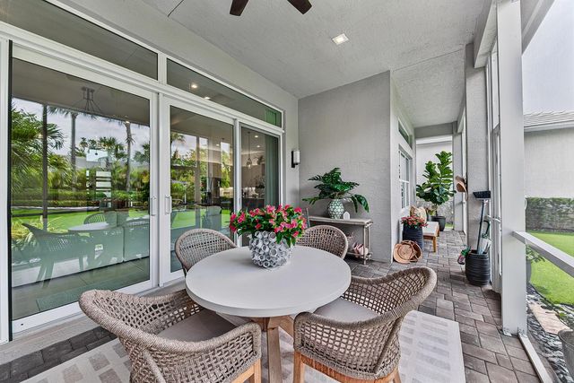 9960 Pecorino Isle, Boynton Beach, FL 33473
