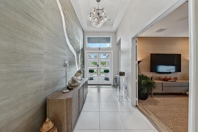 9960 Pecorino Isle, Boynton Beach, FL 33473