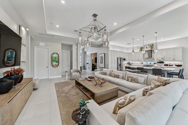9960 Pecorino Isle, Boynton Beach, FL 33473