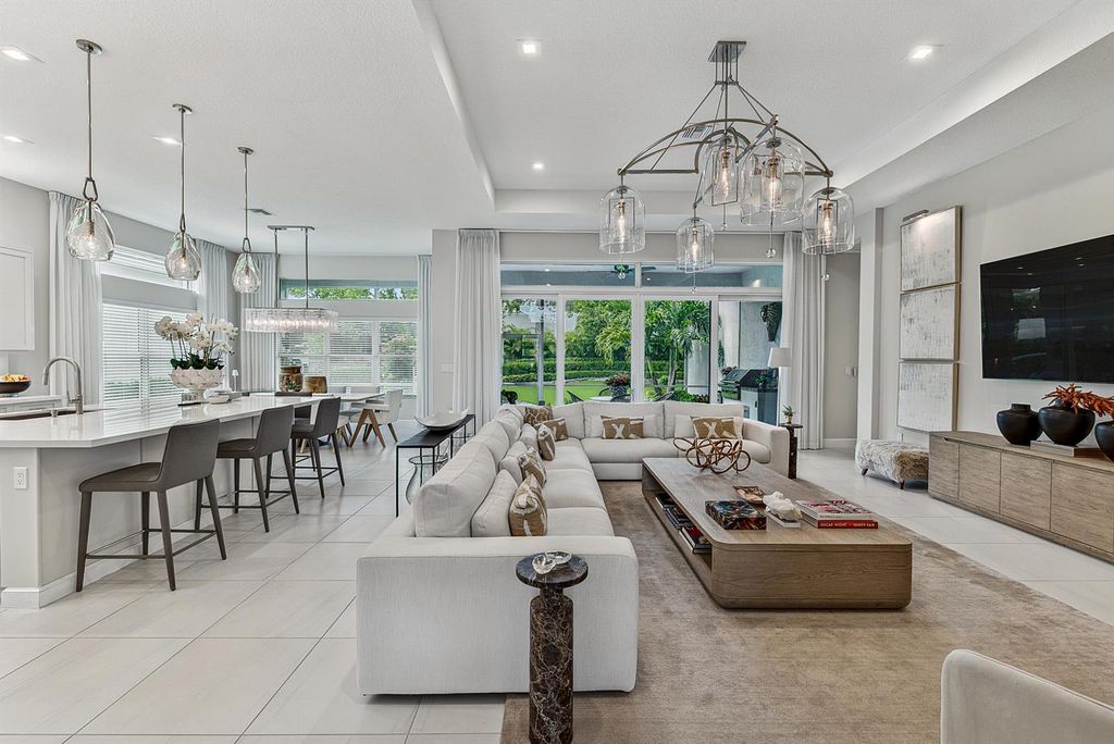 9960 Pecorino Isle, Boynton Beach, FL 33473