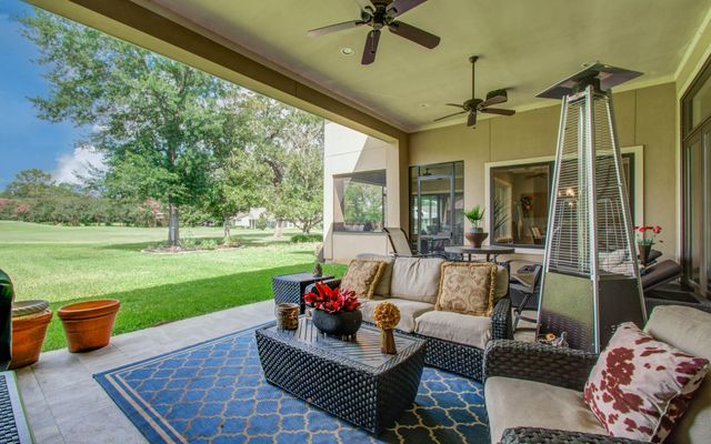 6114 Rolling Water Drive, Houston, TX 77069