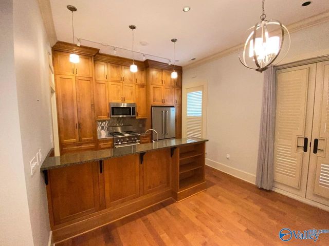 301 Holmes Avenue NE 204, Huntsville, AL 35801