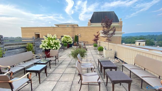 301 Holmes Avenue NE 204, Huntsville, AL 35801