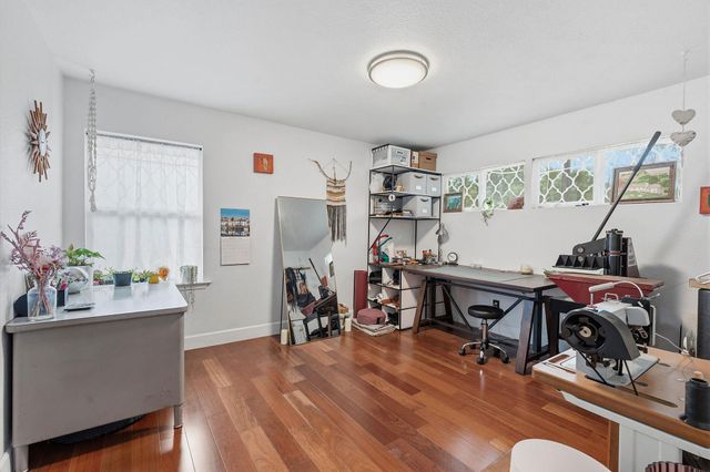 700 Corral LN, Austin, TX 78745