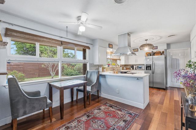 700 Corral LN, Austin, TX 78745