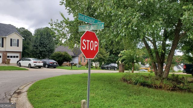 5540 Rolling Mist Court, Flowery Branch, GA 30542