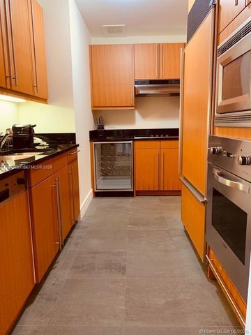 1425 Brickell Ave 43D, Miami, FL 33131