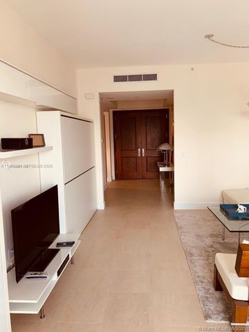 1425 Brickell Ave 43D, Miami, FL 33131