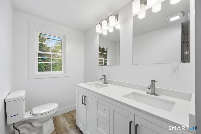 751 West Avon Road, Avon, CT 06001