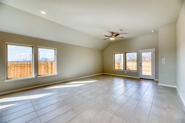 739 Hidden Meadow Street, Bonney, TX 77583