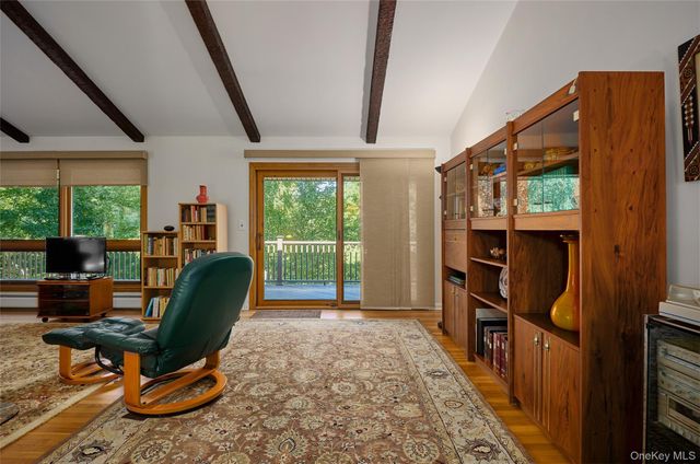 64 Clinton Road, Tuxedo Park, NY 10987