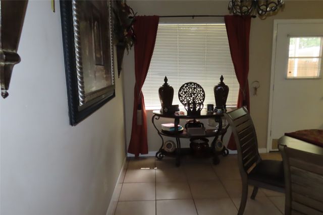 313 N Arkansas Street, Springhill, LA 71075