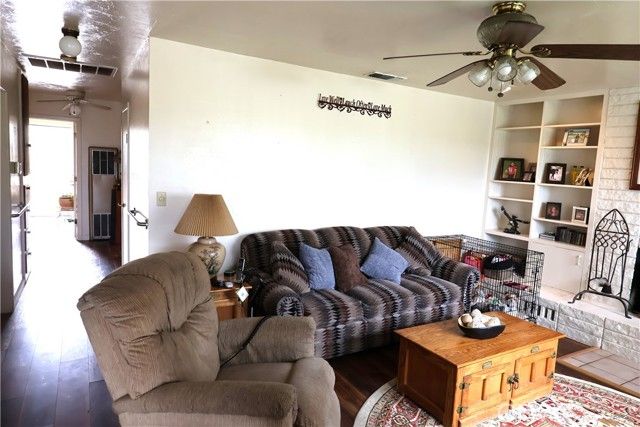 1409 North, Corning, CA 96021