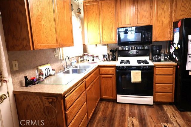 1409 North, Corning, CA 96021