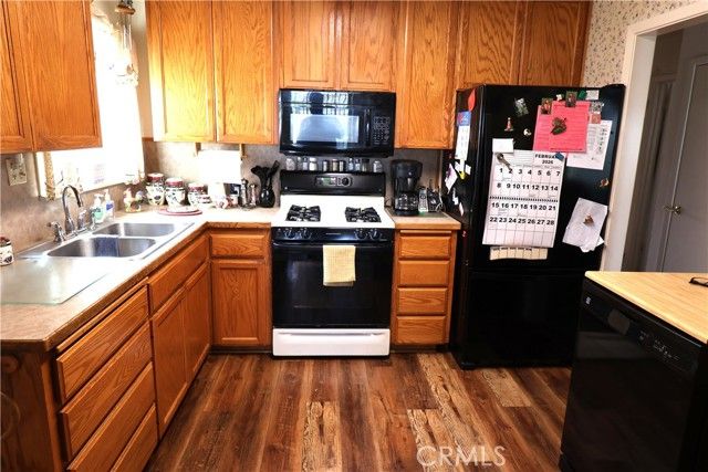 1409 North, Corning, CA 96021