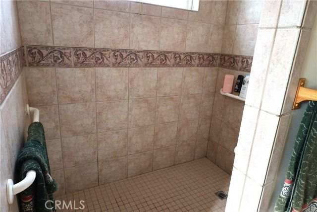 1409 North, Corning, CA 96021