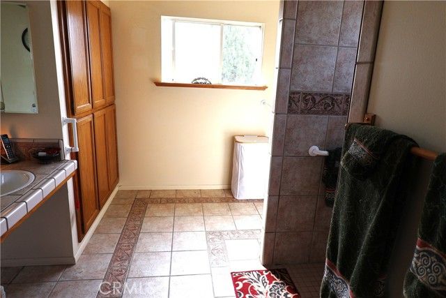 1409 North, Corning, CA 96021