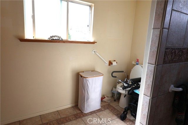 1409 North, Corning, CA 96021