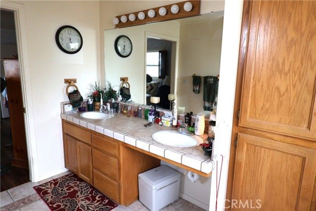 1409 North, Corning, CA 96021