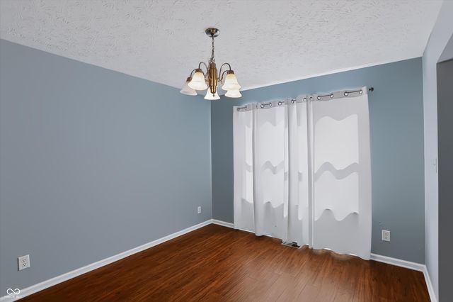 8720 New Heritage Drive, Indianapolis, IN 46239