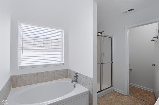 8720 New Heritage Drive, Indianapolis, IN 46239