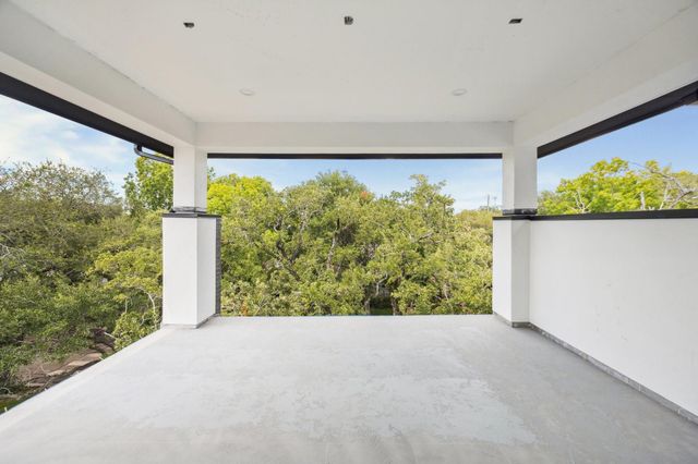 2205 North Boulevard, Houston, TX 77098