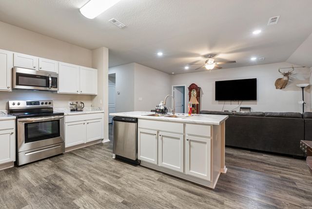 23 Barn Cat Way, Conway, AR 72032